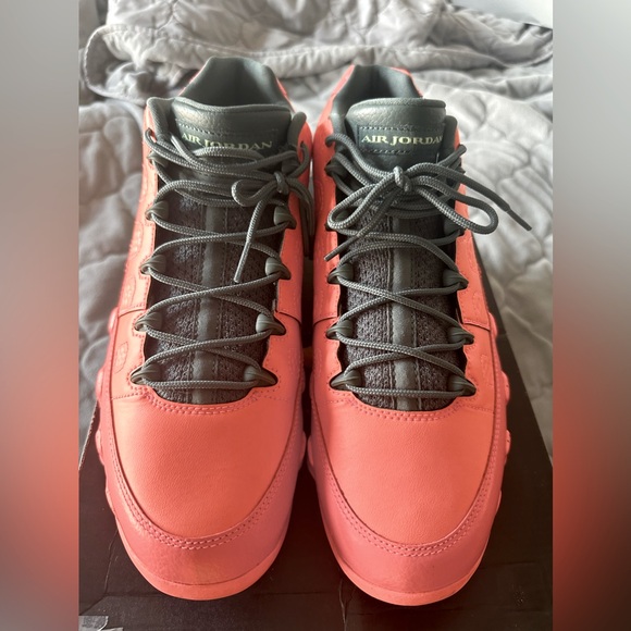 Air Jordan retro 9 low mango ghost green size 11 - Picture 3 of 6